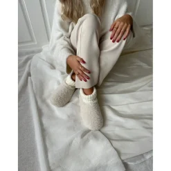 Copenhagen Shoes Hjemmesko^BE ARROUND OFF WHITE - OFF WHITE (CRUDO) Bearround off white homeslipper off white crudo