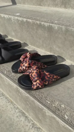 Copenhagen Shoes Flade Sandaler^BE LIKE ME - Army multi