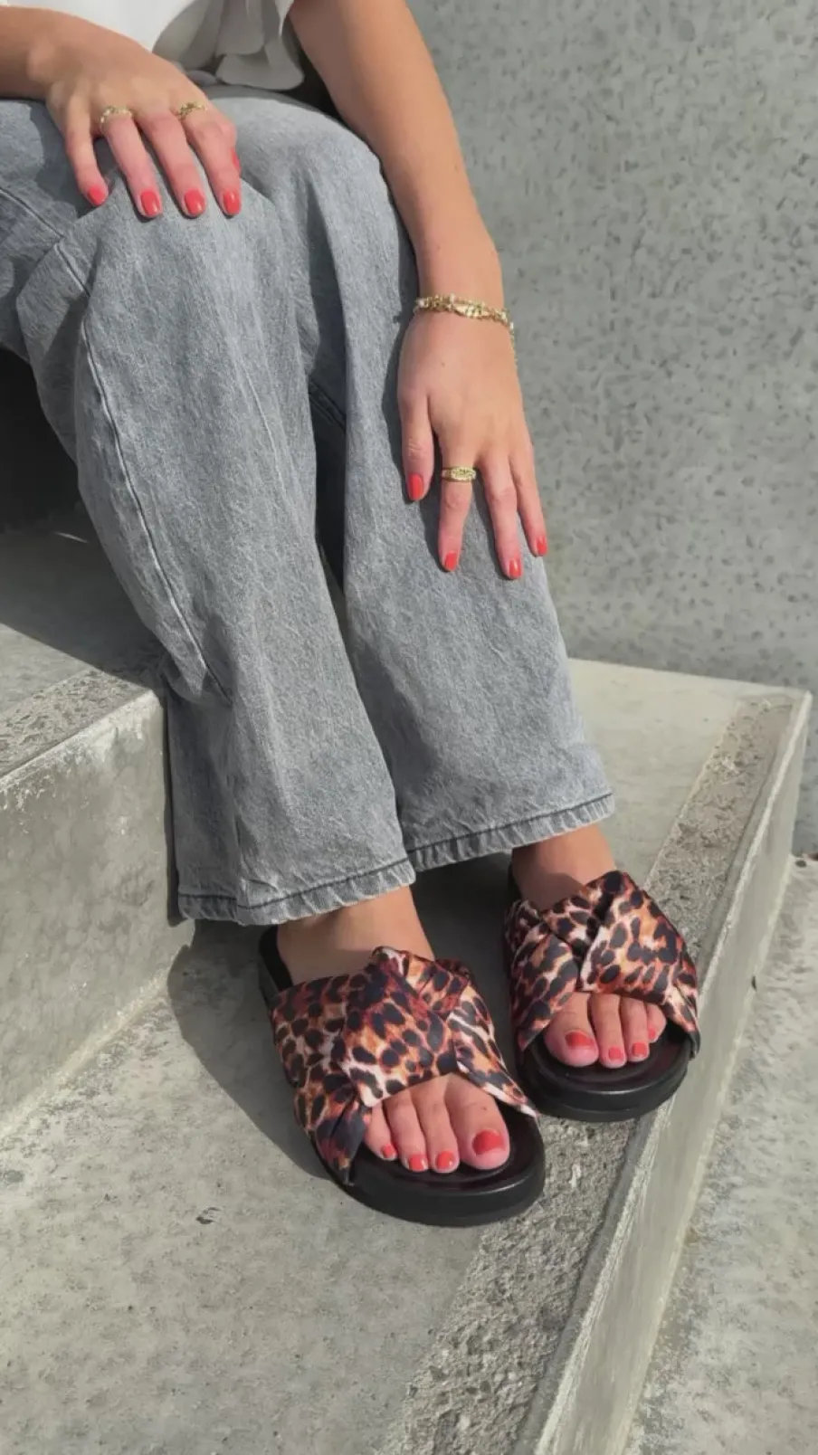 Copenhagen Shoes Flade Sandaler^BE LIKE ME - Brown leopard