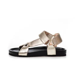 Copenhagen Shoes Flade Sandaler^CARRIE LEATHER - GOLD Carrieleather sandal gold