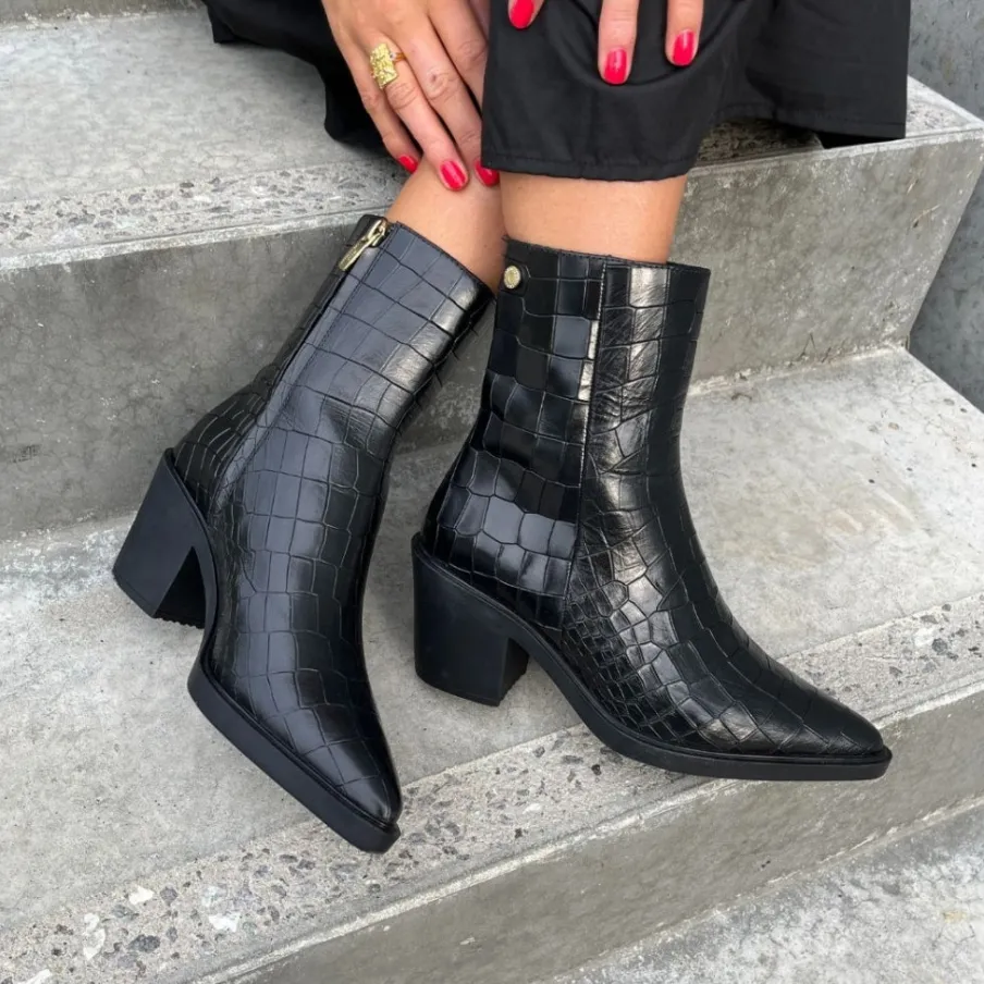 Copenhagen Shoes Støvler Med Hæl|Ankelstøvler^CPH ORIGINAL BLACK - BLACK CROCO Cphoriginal croco black boot black croco