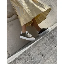 Copenhagen Shoes Sneakers^DAYS OF FUN QUILT LEATHER - Taupe