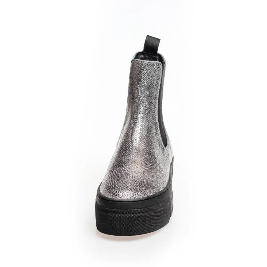 Copenhagen Shoes Chelsea Boots|Ankelstøvler^ENYA BOOT SILVER - Silver Snake Enyaboot silver boot silver snake