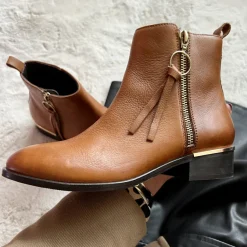 Copenhagen Shoes Ankelstøvler^FEVER Leather 20 - Cognac Feverleather 20 boot cognac