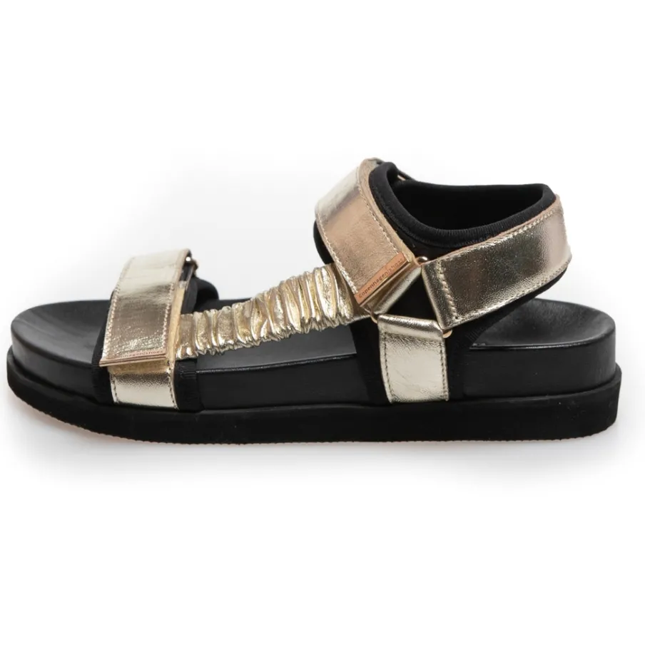 Copenhagen Shoes Flade Sandaler^GO FOR BEACH - Gold