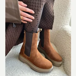 Copenhagen Shoes Chelsea Boots|Ankelstøvler^GOING SUEDE 22 - ARMY W/brown Sole Goingsuede 22 boot army w brown sole