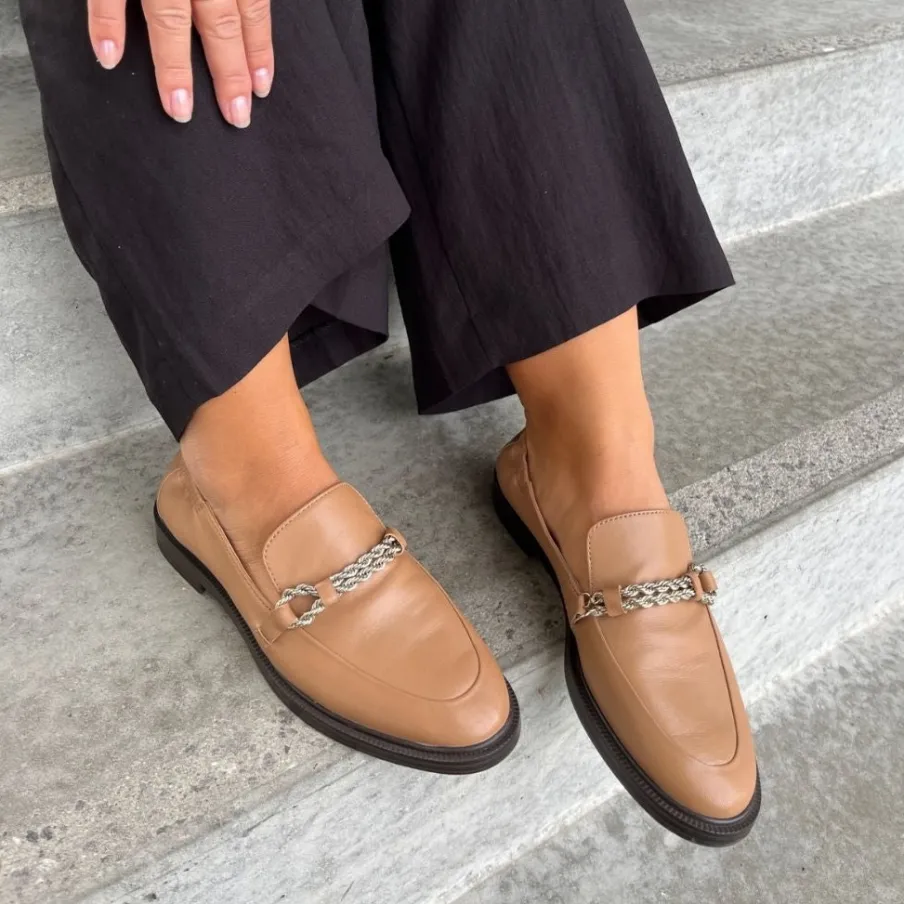 Copenhagen Shoes Loafers^LOVE AND WALK - Cappuccino