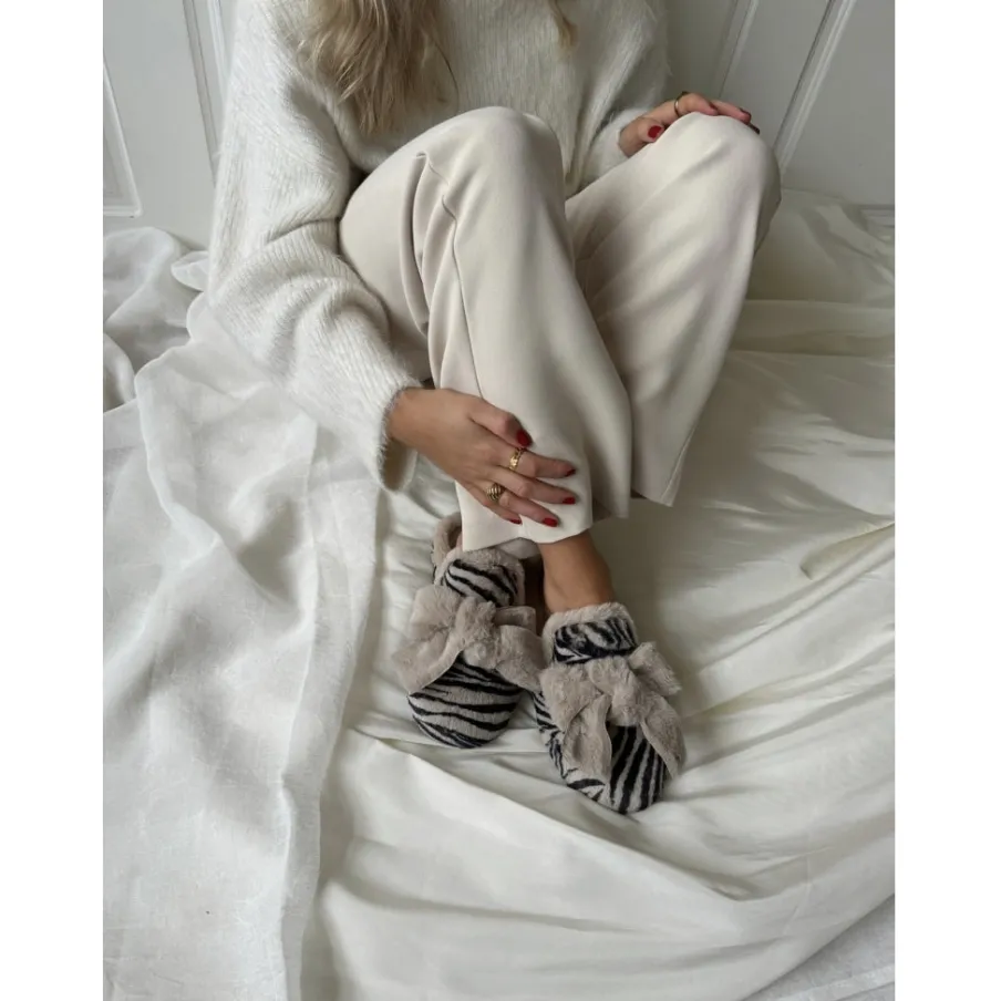 Copenhagen Shoes Hjemmesko^MAYBE ONE DAY - Black Zebra Maybeone day homeslipper black zebra