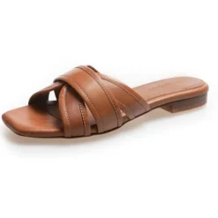 Copenhagen Shoes Flade Sandaler^SMILE AND DANCE - Cognac