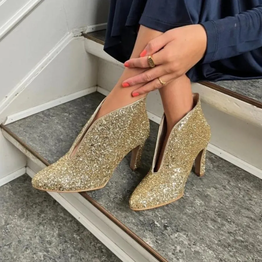 Copenhagen Shoes Stiletter|Støvler Med Hæl^SUS GLITTER - GOLD GLITTER Susglitter heels gold glitter