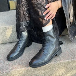 Copenhagen Shoes Ankelstøvler^THE MOMENT - BLACK Themoment stoevler black