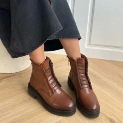 Copenhagen Shoes Ankelstøvler^THE PRETTY COLLECTION - COGNAC Thepretty collection stoevler cognac