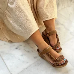 Copenhagen Shoes Sandaler Med Kilehæle^WOVEN LADY - COGNAC Wovenlady sandal wedge cognac