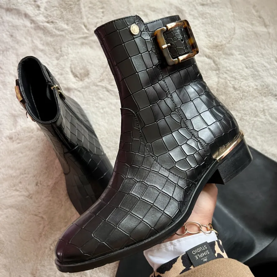 Copenhagen Shoes Ankelstøvler^YOU CAN FLY - BLACK Youcan fly crocco boot black